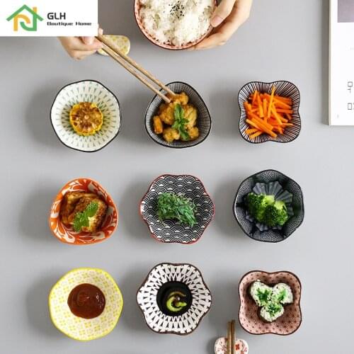 4PCS/Set Ceramic Small Plate Kitchen Soy Sauce Dish Creative Japanese Tableware Seasoning Saucers