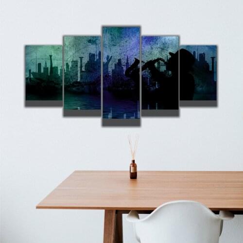 Reticolor Wall Pictures In The Living Room