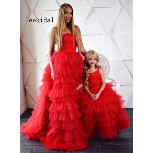 Red Mom Daughter Tulle Christmas Dresses Puffy Tulle Mother Daughter Tiered Photography Gowns Mom Kid Matching Dresses Custom