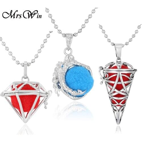 Mrs win Women's Medallions