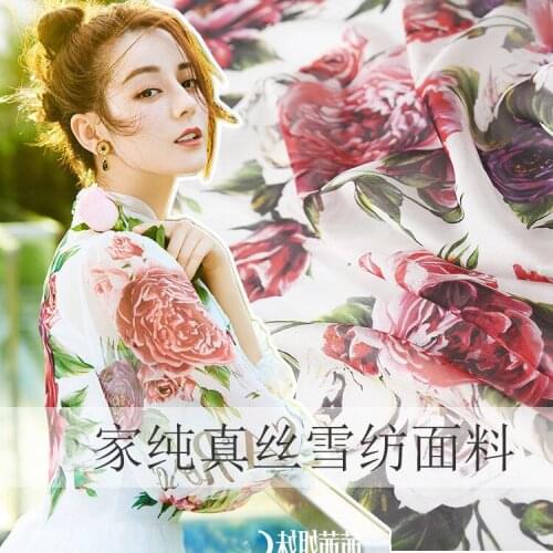 2018 Europe and the United States peony flowers big peony 135cm wide silk chiffon digital printing fabric natural mulberry silk