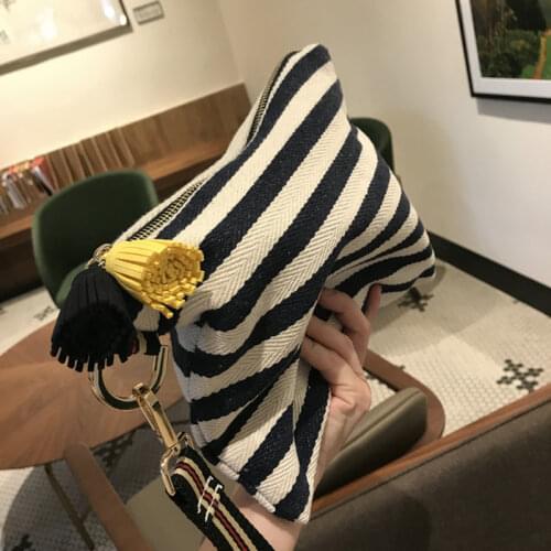 PIANG DUNER Clutch Bags