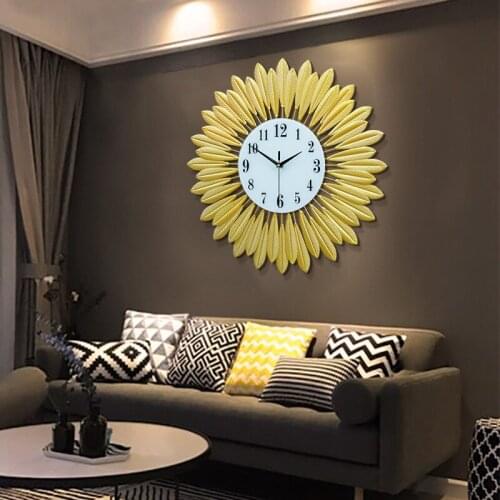 Large clock wrought iron creative clock European living room metal wall clock fashion home decoration quartz clock