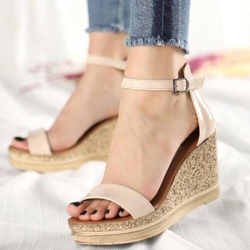 Tonar Dran Mink Japanned Leather Wedges Women 'S Sandals New Season Platform Colorful Casual and Elegant Style Fashion Trend Style