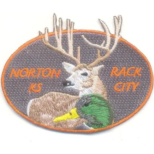 100 PCS Fashion Jewelry Customized Patches llaveros Safety Label Embroidery Patch Customize Key Rings Chain for Gifts OEM Key