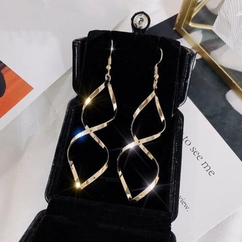 Korean Jewelry Minimalist Earrings Spiral Wave Curve Earrings For Women Gift Earings Fashion Wedding Jewelry