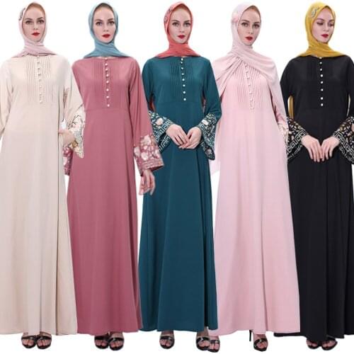 Embroidered Trumpet Sleeve Skirt Summer Retro Muslim Clothes Woman New Trend Maxi Dress Abaya 2021 Robe Grande Taille Islamic XL