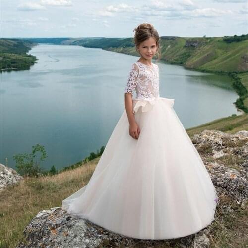 Fashion Flower Girl Dresses For Wedding Ball Gown Half Sleeves Tulle Lace Applique First Holy Communion Dresses For Little Girls