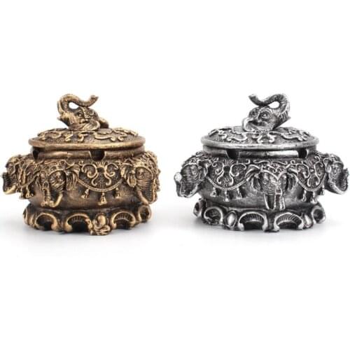 Vintage Elephant Decorative Windproof Ashtray with Lid Portable Decorative Tray Cigarette Holder Tobacco Smoking Utensil
