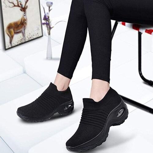 Women Walking Shoes Running Mesh Breatnable Shoes Fashion Platform Slip-On Sneaker Air Cushion Gym Modern Dance Shoes Men