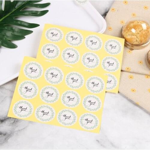 120Pcs Paper Floral Christmas Gift Packing Label, For Baking Package Box Bags Cup Seal Stickers DIY Diary Decor