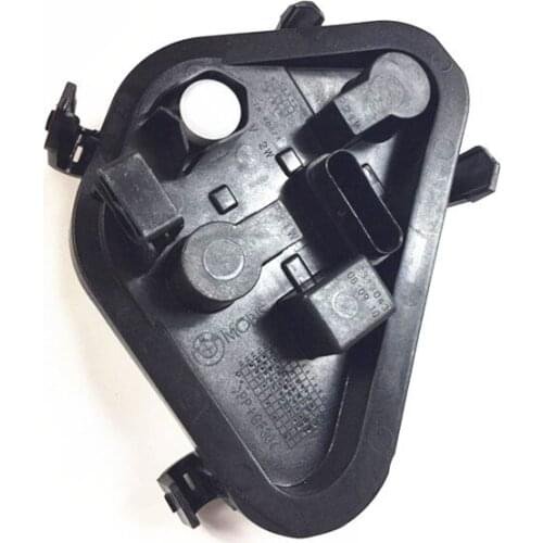 Car Rear steering tail light base F30 320I 328Ib mw335I 316I M3 series Reversing brake bulb fixing bracket Lower plate plug