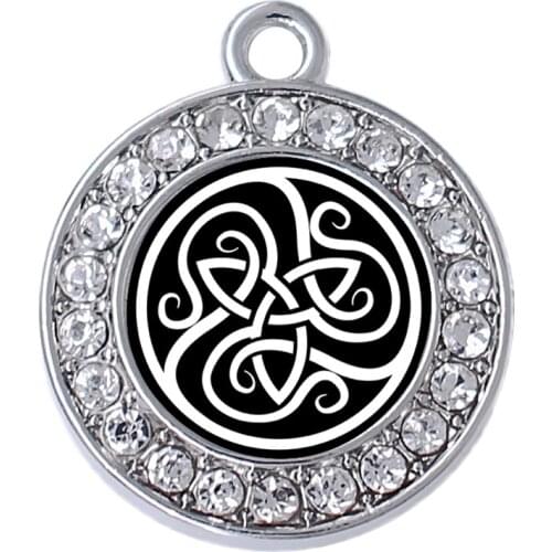 Fashion Enamel Metal Religion Triple Helix Irish Celtics Knot Sticker charm FIT DIY Witchcraft Faith Jewelry Necklace bracelet