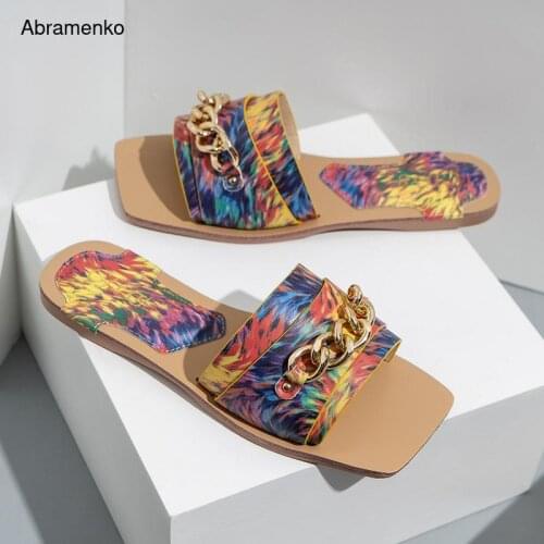 Quality 2021 Ladies Shoes Slides Casual Female Flip Flops Metal Chain Designed Woman Flat Slippers