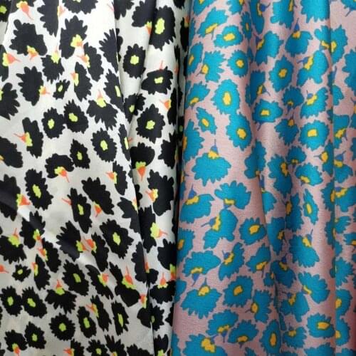 Big Deal Satin Fabric A Little Stretch Fabric for Dress Tissus Pajamas Material
