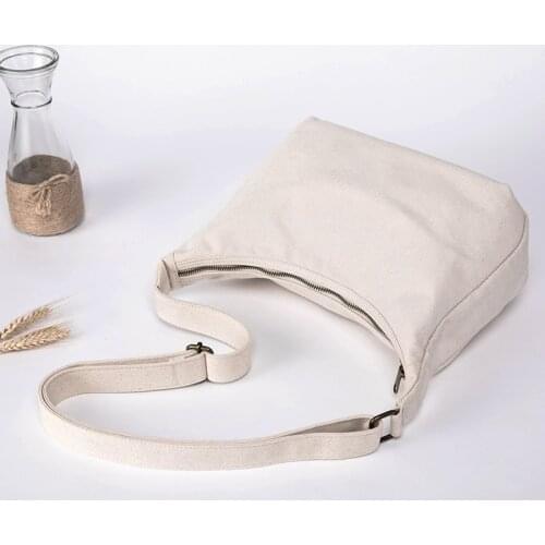 Canvas Shoulder Bag New Ladies Bag Casual Wild Messenger Bag Dumpling Bag