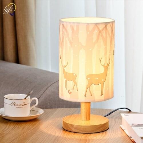 Nordic warm feeding girl heart bedroom simple modern bedside lamp cartoon creative eye protection romantic ins table lamp
