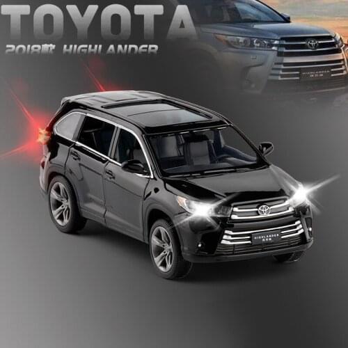 TOYOTA 1:32 Highlander Alloy 2018 SUV Car Model Diecast Metal Pull Back Sound and Light Toys Gift Children Ornaments Display