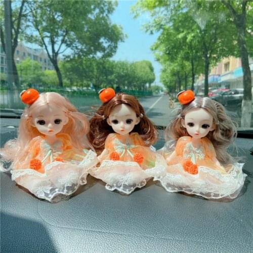 European and American Fashion Creative Orange Doll Keychains Cute Rapunzel Charm Keychain Girls Cute Bags Car Gift Keychains