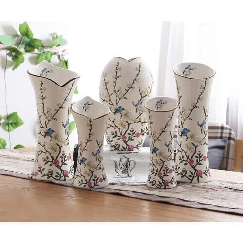 New Chinese Ceramic Retro Handbook Creative Home Woonkamer Bedroom Kitchen Wedding Decoration Accessories Modern Wholesale Vase