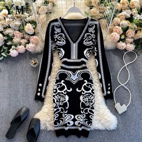 YuooMuoo Brand Fashion Cashew Jacquard Women Dress Elegant V-neck Slim Bodycon Knitted Dress Ins Hot Office Black Autumn Dress