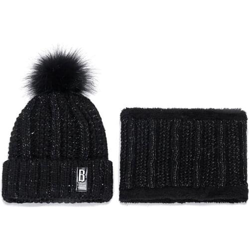 Winter Hat Ladies Cute Fur Ball Plus Velvet Warm Knitted Two-piece Hat B-mark Letter Woolen Hat Wholesale
