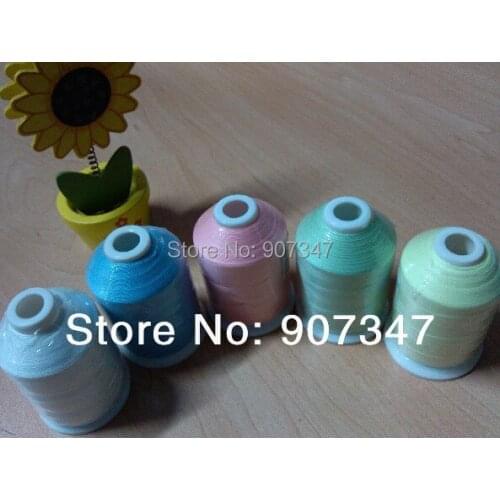 Free shipping popular glow in the dark embroidery thread 1000m high quality machine embroidery thread