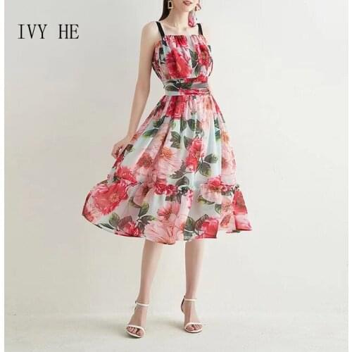 IVY HE Summer Resort Womens Dress 2021 New Pattern Red Suspender Dress Camellia Print Pleated Elastic Waist Slim Chiffon Dress