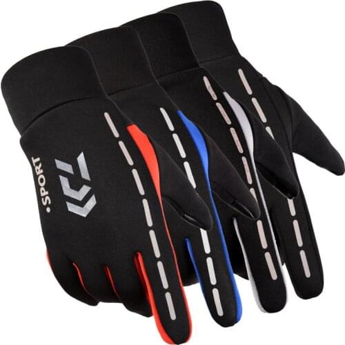 Daiwa Winter Warm Fishing Gloves Cotton Full Fingers Winter Keep Warm Anti-slip Fishing Glove Outdoor Riding Hiking Sports