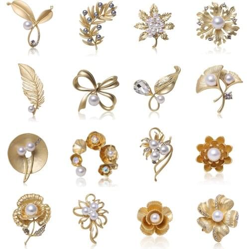 Romantic Women Feather Butterfly Flower Swan Leaf Brooch With Imitation Pearl Crystal Gold Pins Wedding Dress Coat Accessories