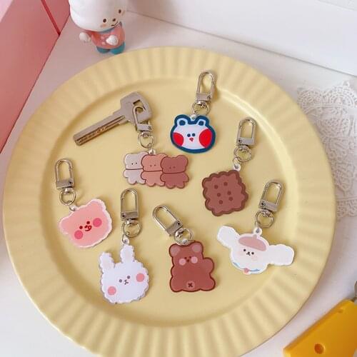 1Pcs Hot Cute Bear Keychain Acrylic Colourful Christmas Gift Keychains for Car Keys Decoration Accessories Keyring Key Chain