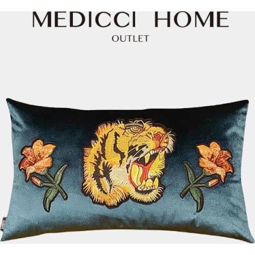 Medicci Home Cushion Case Vintage Chinoiserie Chinese Characters Man And Dog Lumbar Pillow Covers Luxury Coussin 30x50cm