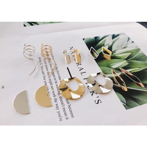 4 pieces / lotAlloy Round pentagramsemicircle ornamentswhite k k goldtasselfinding sconnectors forjewelrymakingsuppliesOther