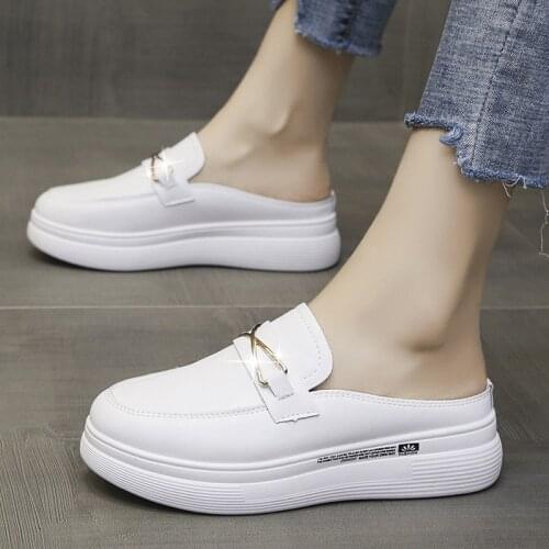 Baotou small white half slippers female 2021 new summer PU thick bottom breathable lazy no heel cake cool drag female