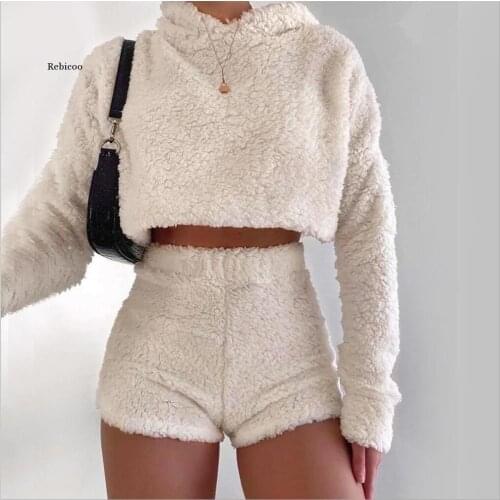 2PCS/Sets Sexy Fluffy Suits Velvet Plush Hooded Sleepwear Shorts+Crop Top Women Tracksuit Casual Sports Set Overalls Sweatshirts