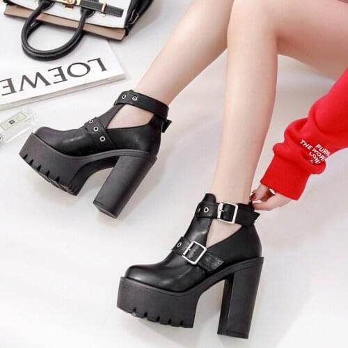 Autumn Women Punk Rock Motorcycle Boots Cut Out Bootie Buckle Strap Platform High Heel Wedge Shoes Thick Chunky Heels YMA644