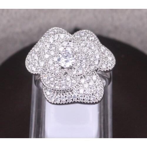 Dandy Will Rings With Diamonds