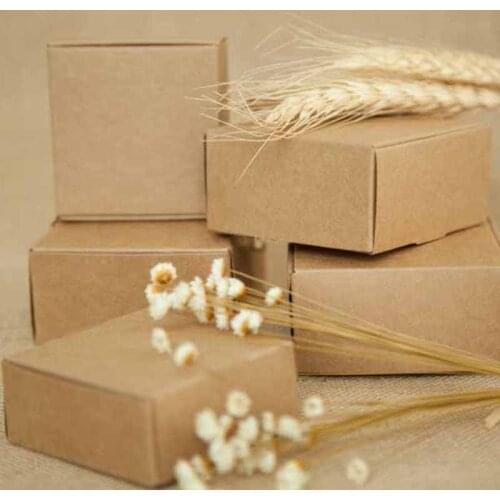 2018 New style DIY Kraft paper gift box for wedding,birthday and Christmas party gift Packing Multy Sizes Custom Logo Cost Extra