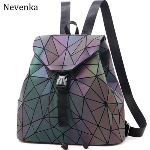 Nevenka Luminous Backpack Women Leather Geometric Backpacks Diamond Lattice Drawstring Backpacks Holographic Backpack Purse 2018
