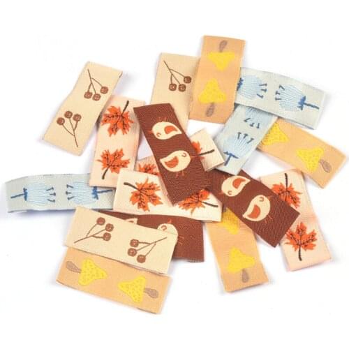 50pcs Mixed Cute Birds Leaves Embroidery Labels for Sewing Garment Label Clothes Shoes Bags Tags DIY Handmade Crafts CP3159