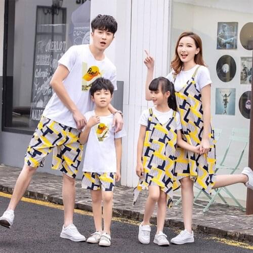 2019 new Family Clothing Mom daughter Irregular strap dress +t-shirt Summer Father Son T-shirt +Short Pant couple clothing