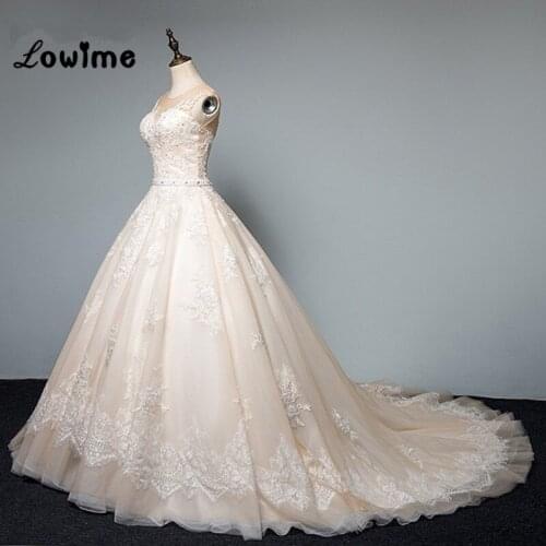 Elegant Champagne Wedding Dresses White Bridal Gowns Vestido De Noiva 2018 Illusion Back With Applique Tulle Wedding Gowns Boda