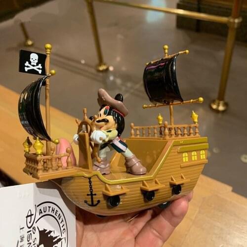 New style Shanghai Disney Pirates of the Caribbean Sailboat Pull Back Car Childrens Pull Back Toy Decoration Gift AG2547