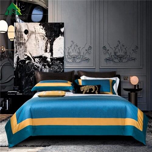 Yellow Stripe Countless Running Foal Design Bedding Sets 4Pieces Yarn Dyed Jacquard Bed Linens Duvet Cover Pillowcase Bedsheet