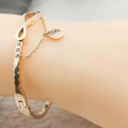 Scorpion Bracelet Hot Sell For Women Fashion New Goddess Luxury Rose Gold Color Luxe Jewelry Stainless Steel Love 8