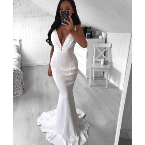 Long Spaghetti Straps Mermaid V-Neck Wedding Dresses Sexy Criss Cross Back Satin White Abendkleider Maxi Bridal Gowns for Women