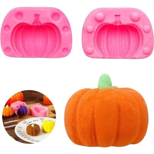 1 Pair of Pumpkin Silicone Mold Is Suitable for Halloween Christmas Candy Baking Cake Decoration Soap Making Chocolate Clay