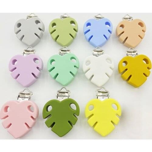 2 Pcs BPA Free Leaf Shape Pacifier Clips Food Grade Silicone Baby Teether Safety Clasp Holder DIY Nipple Pacifier Chain Clips