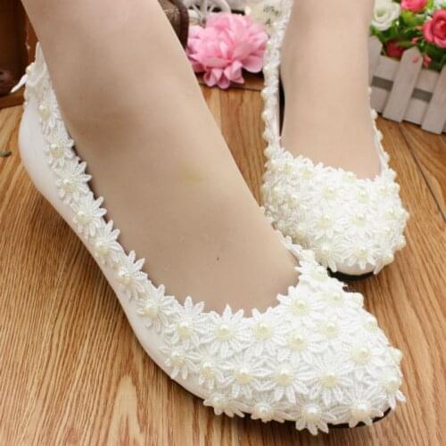 Low heel ivory wedding shoes women HS024 romantic butterfly pearls bridal shoes plus size 41 42 available womans wedding shoe