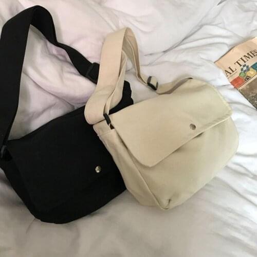 BENVICHED Ladies' canvas Flip over bag 2021 new spring fashion black Inclined single shoulder bag small square bag c344